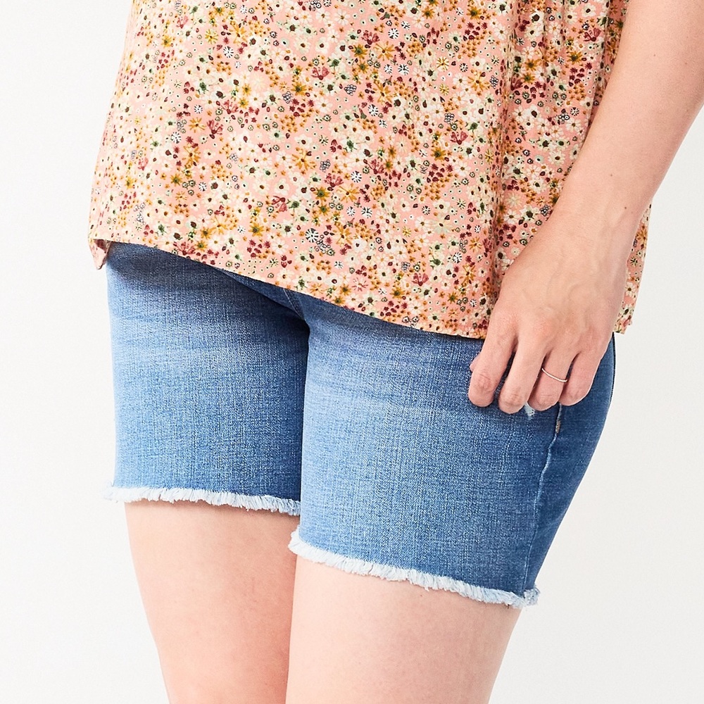 KHOLS MATERNITY SHORT NEW